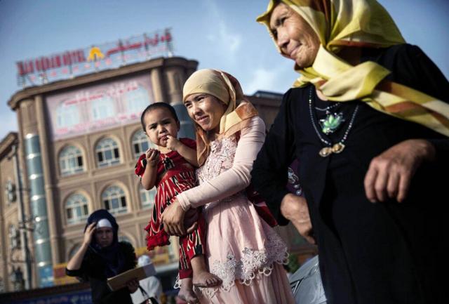 联合国对“百万维吾尔族人在新疆被拘”的报道感到震惊，并呼吁释放以反恐“借口”被拘押的人。