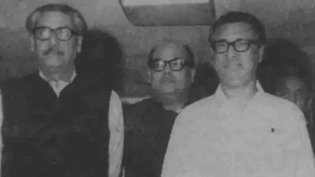 تاج الدین احمد شیخ مجیب کے ساتھ