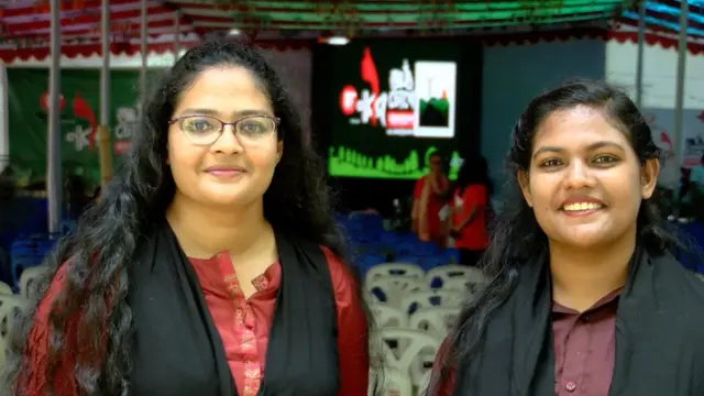 ৬৪ জেলায় মোটর বাইকে ভ্রমণ সম্পন্ন করলেন এই দুজন চিকিৎসক