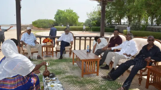 Dr Abiy xilli uu booqday dekadaha Eretrea