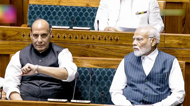 राजनाथ सिंह और नरेंद्र मोदी