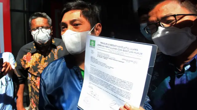 Buronan KPK Mardani H.Maming, datang untuk menyerahkan diri ke Gedung KPK Merah Putih, Jakarta, Kamis (28/7/2022).