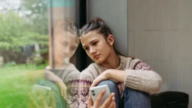 దిల్లీ, కొరియన్ డ్రామా, కే సిరీస్, వ్యసనం, 