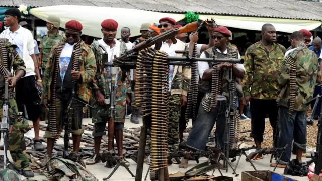 Разоружение боевиков в Нигерии