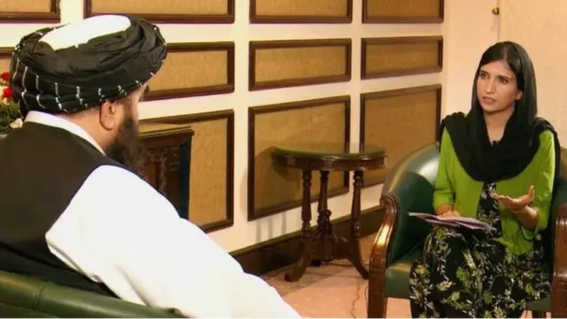 બીબીસીનાં મહિલા પત્રકાર ફરહત જાવેદે તાલિબાન સરકારના વિદેશ મંત્રીનો ઇન્ટરવ્યૂ કર્યો. તાલિબાન સરકારના મંત્રી સાથે કોઈ મહિલા પત્રકારનો આ પહેલો સાક્ષાત્કાર છે.