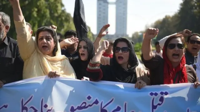 پاکستان تصاویر میں