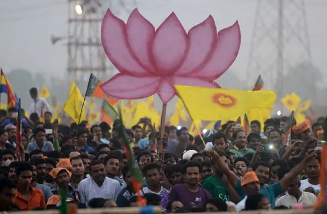 राजनीतिक दल, चंदा, नोटबंदी, आयकर कानून, छूट