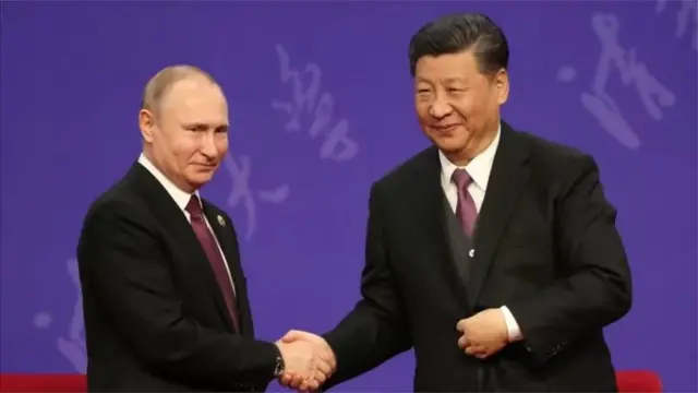 વ્લાદિમીર પુતિન અને શી જિનપિંગ
