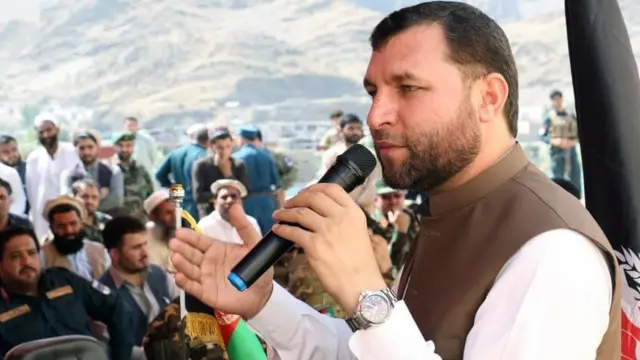 دې وروستیو کې ضاالحق امرخېل تورخم ښارګوټي ته تللی و.