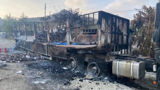 በጦርነቱ የወደመ ከባድ መኪና