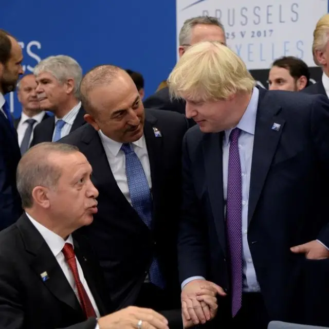Boris Johnson, Mevlüt Çavuşoğlu ve Recep Tayyip Erdoğan