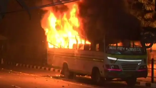 આસામમાં હિંસાની તસવીર