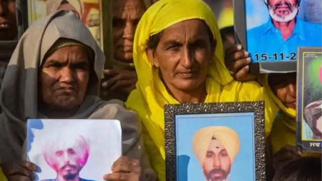 ਖ਼ੁਦਕੁਸ਼ੀ ਕਰ ਚੁੱਕੇ ਕਿਸਾਨਾਂ ਦੇ ਪਰਵਾਰ