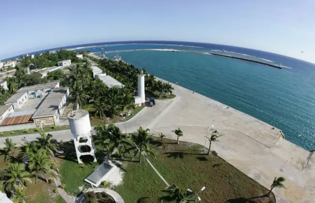 పారాసెల్ ఐలాండ్