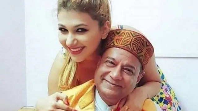 अनूप जलोटा, जसलीन मथारू, बिग बॉस