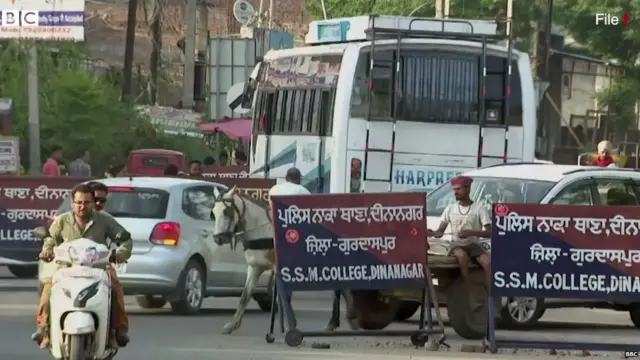 ਪੰਜਾਬੀ ਪੁਲਿਸ