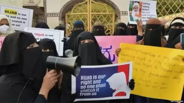 हिजाब विवाद