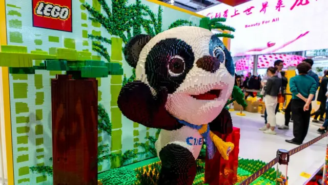 Çin'de lego sergisi