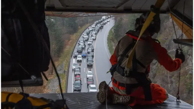 கனடா மழை