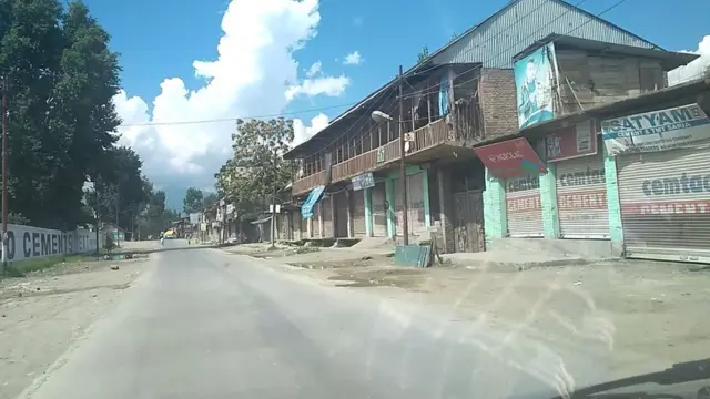 কাশ্মীরের পুলওয়ামায় ঈদের দিন।