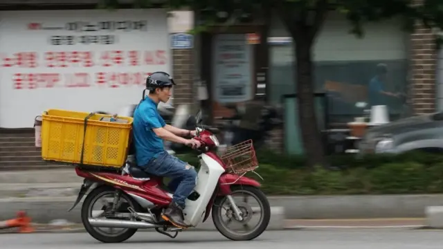 أصبحت كوريا الجنوبية معروفة بسرعة الأداء في كافة مناحي الحياة