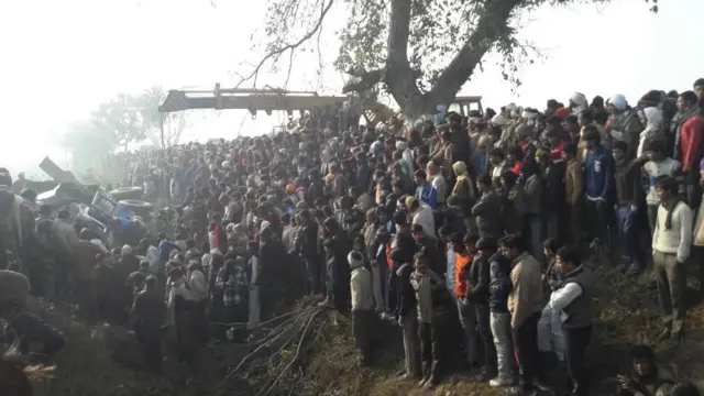 बस दुर्घटना