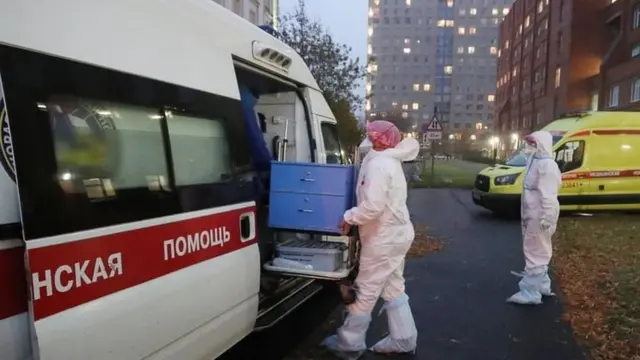 Россиялик шифокорлар