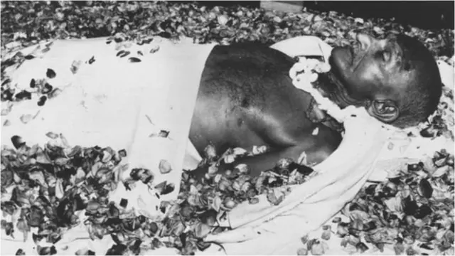 గాంధీ భౌతికకాయం