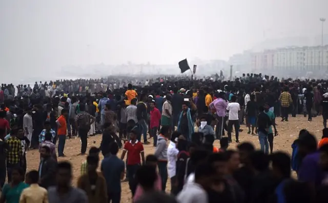 ஈழப் போர் தொடர்பான நினவேந்தல் நிகழ்வை மெரீனா கடற்கரையில் நடத்தத் தடை