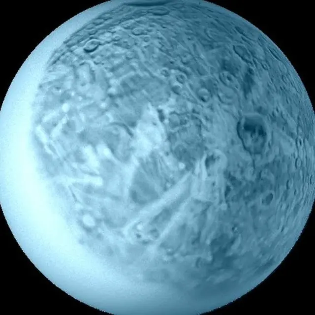 Oberón, luna de Urano