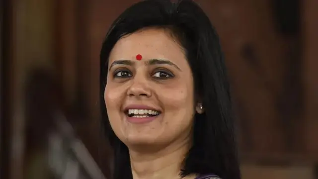 महुआ मोइत्रा