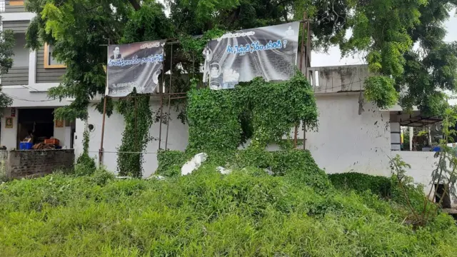 చుండూరులో మృతుల స్మారక ప్రదేశం