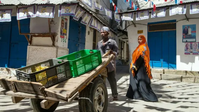 Mwanamume na rukwama