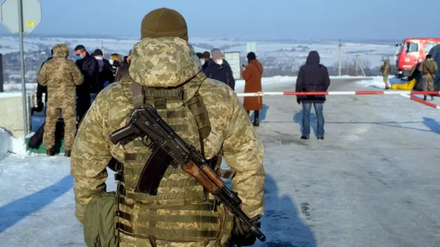 Чому Донбас - нова Берлінська стіна. Огляд західних ЗМІ