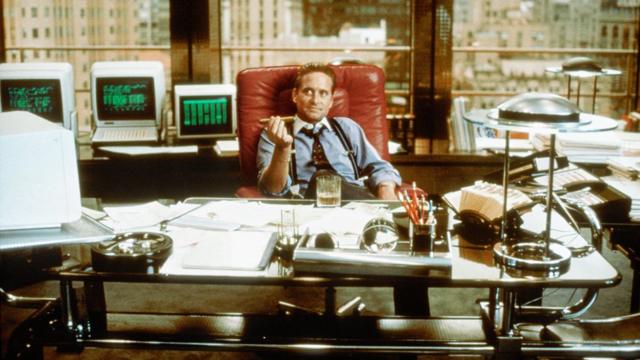 Cena do filme 'Wall Street - O Dinheiro Nunca Dorme', com Michael Douglas