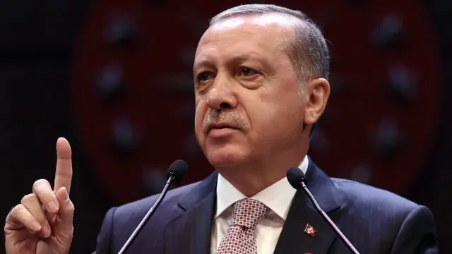 Erdoğan: Suriye'de terör koridoruna izin vermeyeceğiz - BBC News Türkçe