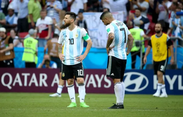 Messi y Banega durante el Mundial de Rusia 2018.
