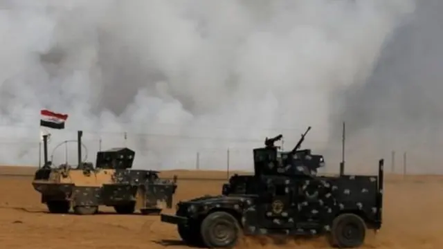 मोसुल में इस्लामिक स्टेट और सरकार के बीच संघर्ष