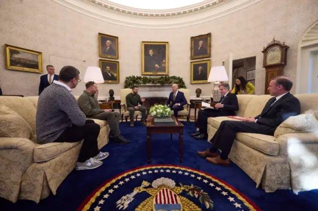 Зеленський і Байден