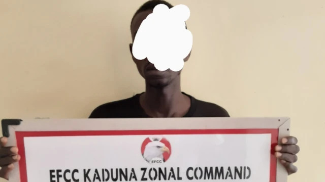 EFCC arrest man wey spend N20M wey mistakenly enta im account