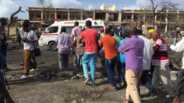 Dad badan oo ka qeybqaadanaya hawlaha gurmadka