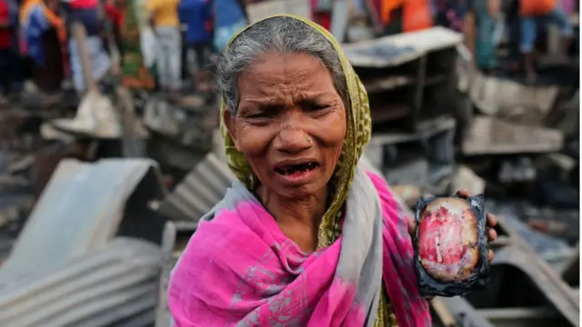 বয়স্ক মানুষ