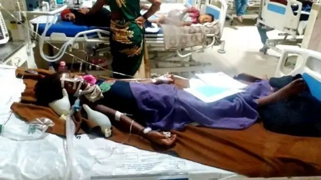 கோரக்பூர் அரசு மருத்துவமனையில் மீண்டும் 42 குழந்தைகள் மரணம்