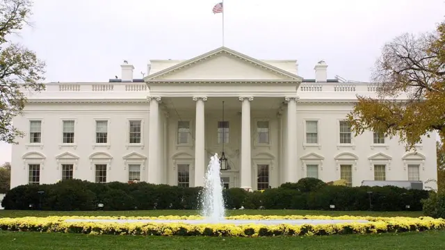 அமெரிக்க தூதர்களின் காது கோளாறுக்காக கியூபா தூதர்களை வெளியேற்றிய அமெரிக்கா!