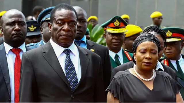 Mnangagwa dey close to di Zimbabwe military