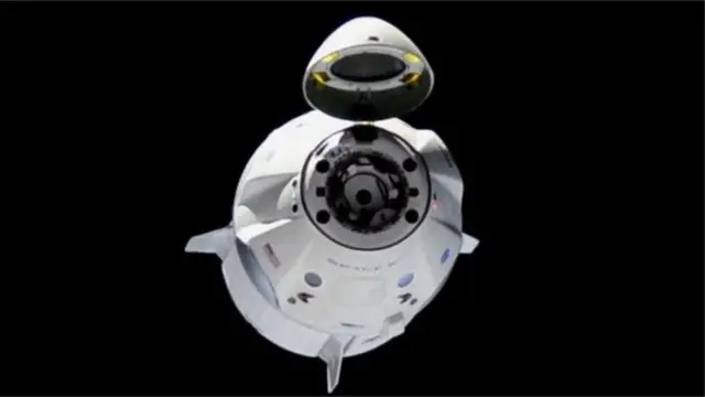 سپیس ایکس خلائی جہاز