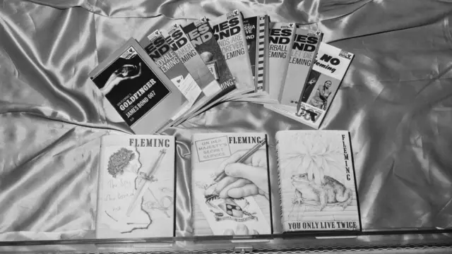 Романы о Бонде