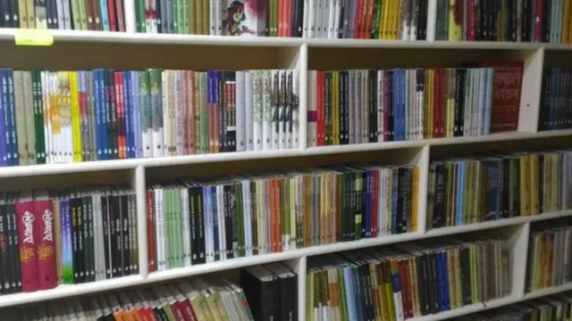 বইমেলা বাংলা একাডেমি