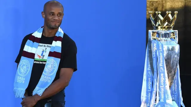 وینست کمپانی: "منچسترسیتی بهترین تیم دنیاست."