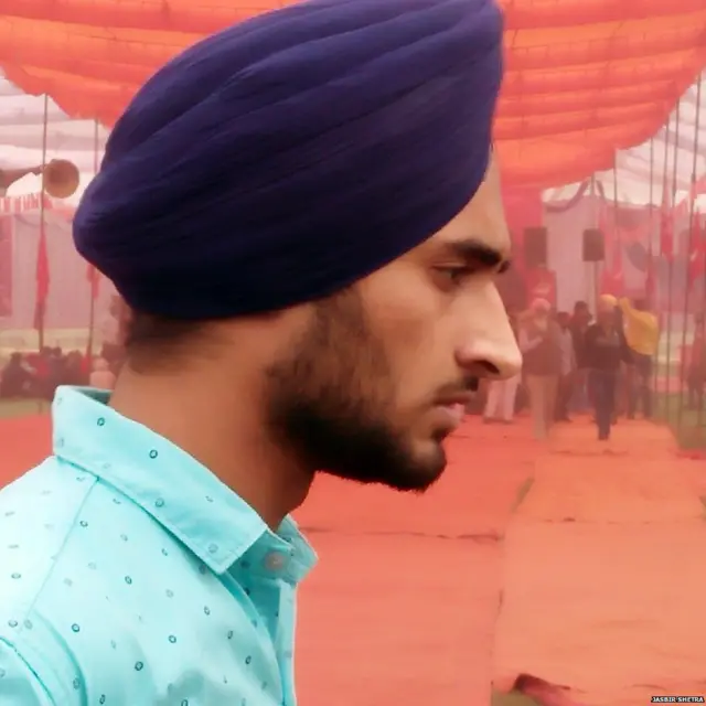 ਨੌਜਵਾਨ ਰੂਸੀ ਇਨਕਲਾਬ ਬਾਰੇ